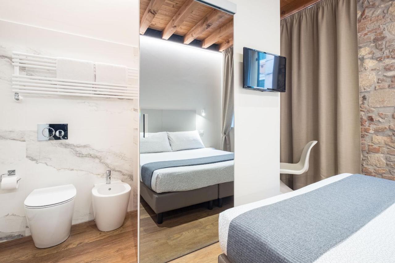 Teatro Romano Easy Suites Verona Exterior photo